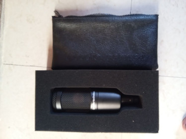 Audio-Technica AT2035 Cardioid Condenser Mic