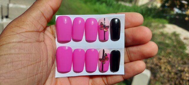 PRESS ON NAILS WHOLE SALE-NEGOTIABLE