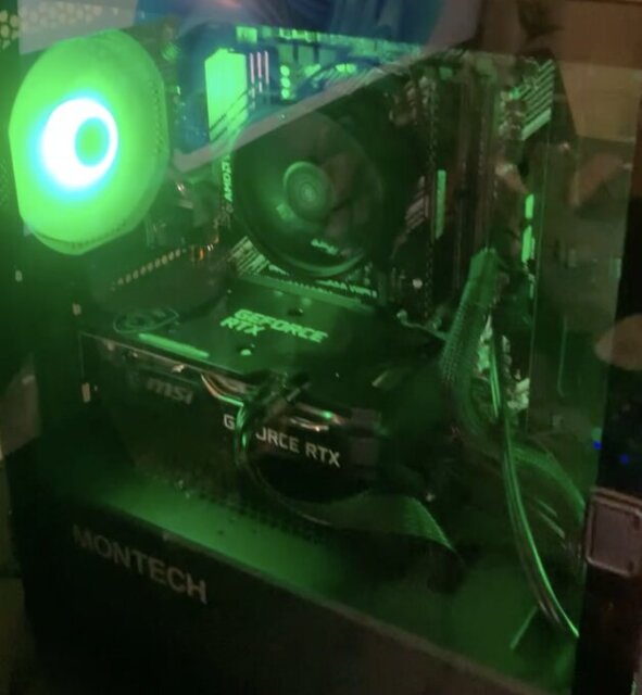 Gaming PC GeForce RTX 3050 Ryzen 7 5700g