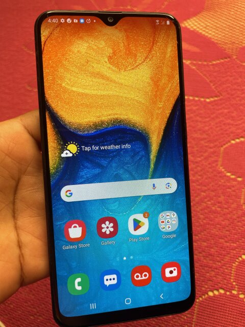 Samsung Galaxy A20