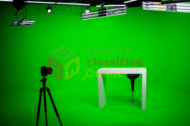 Green Screen Studio & Photography Studio. Vlogging