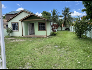 2 Bedroom, One Bathroom House Houses Spanish Town