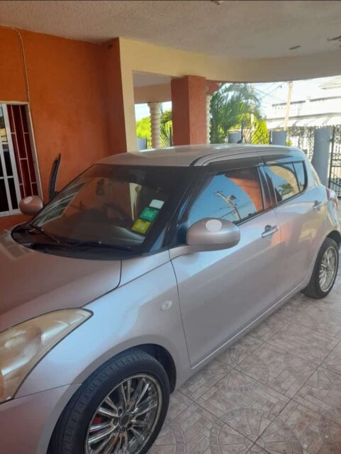 2011 Suzuki Swift