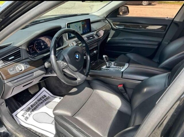 2014 BMW 730Li