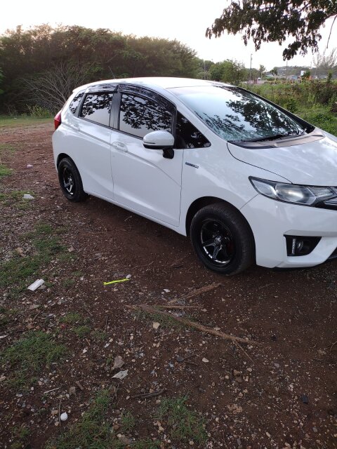 2015 Honda Fit Hybrid