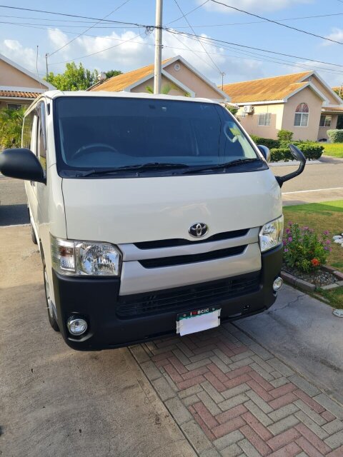 2017 Toyota Hiace