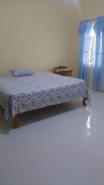 1 Bedrooms