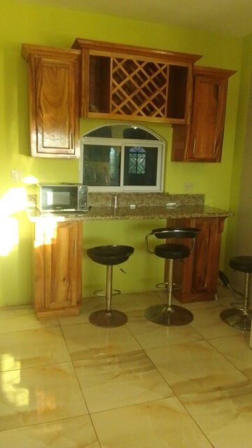 1 Bedrooms