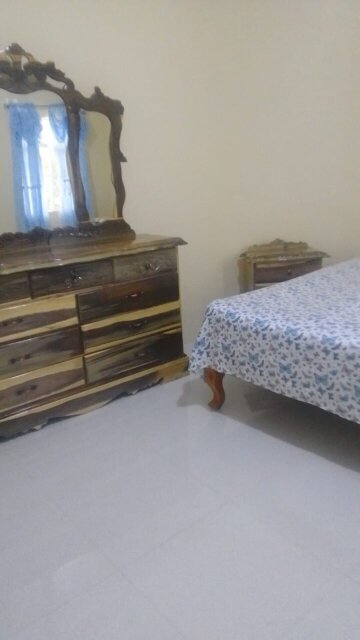 1 Bedrooms