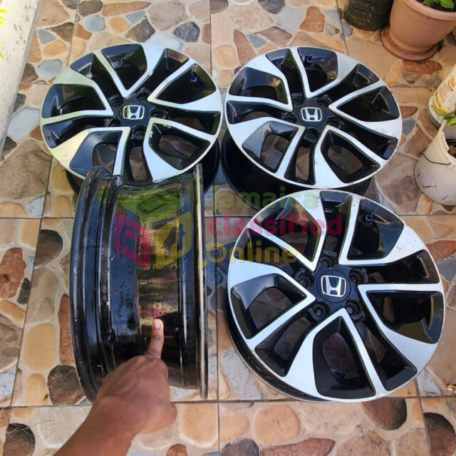OEM 16 Honda Rims 5X114.3 Rims and Tyres Old Harbour