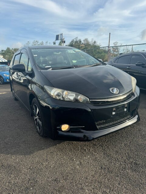 2015 TOYOTA WISH S ??