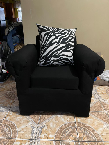 Brand New Sofa 1 Piece Black