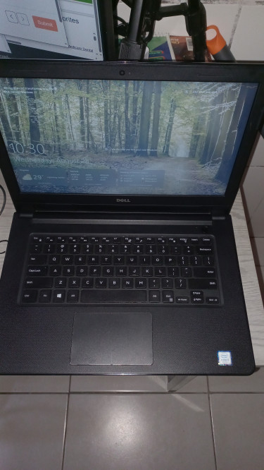 Dell Vostro 14 Inch Laptop. Storage 1 Terabyte, Ra