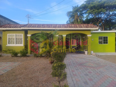2 Bedroom Self-contained Houses SEVILLE MEADOWS