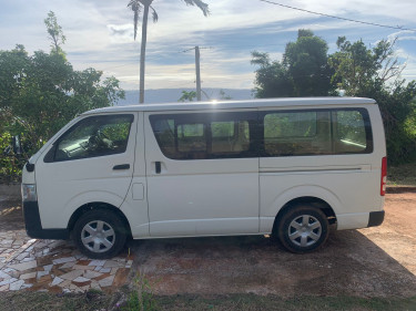 2017 Toyota Hiace- Newly Imported