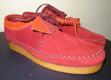 Original Clarks Wallabee Weaver Suede SIZE 9 (NEW)