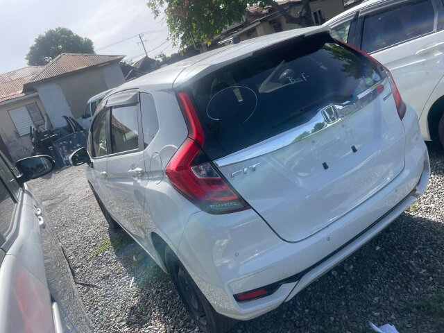 2018 HONDA FIT HYBRID