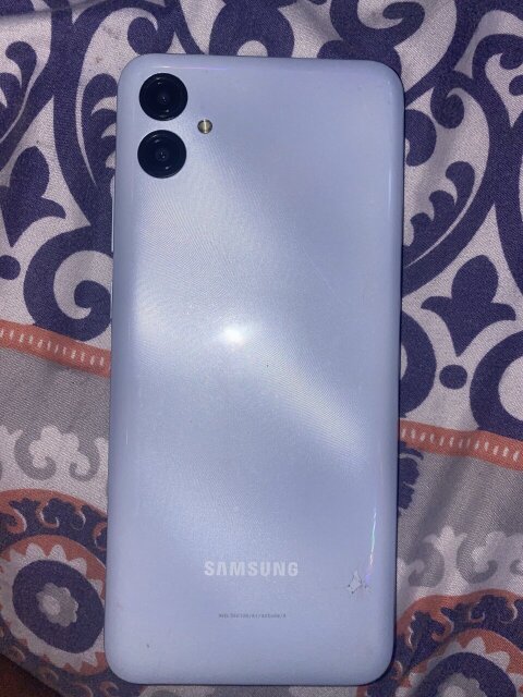 Samsung A04E