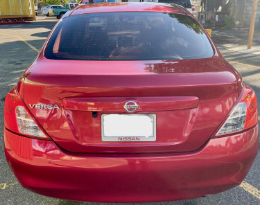 2014 NISSAN VERSA