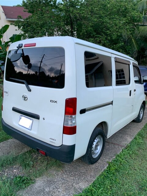 2014 Toyota LiteAce