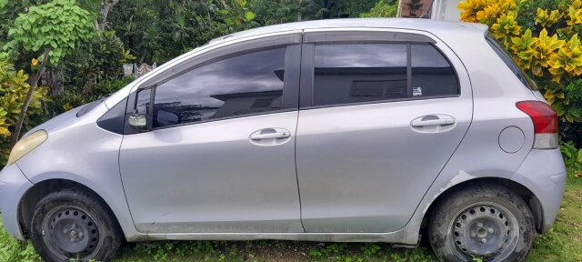 2010 Toyota Vitz