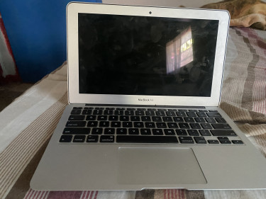 Mac Book Air Laptop For Sale