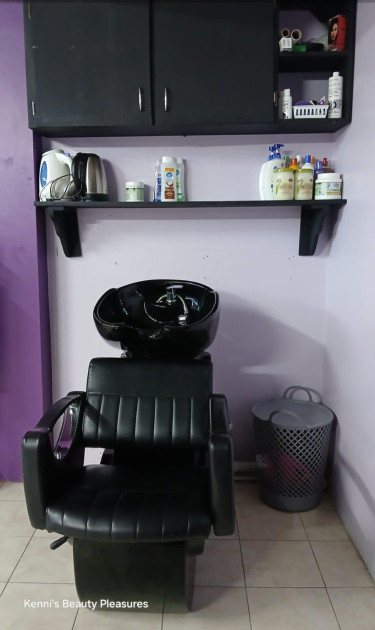 Hair Dressing Booth