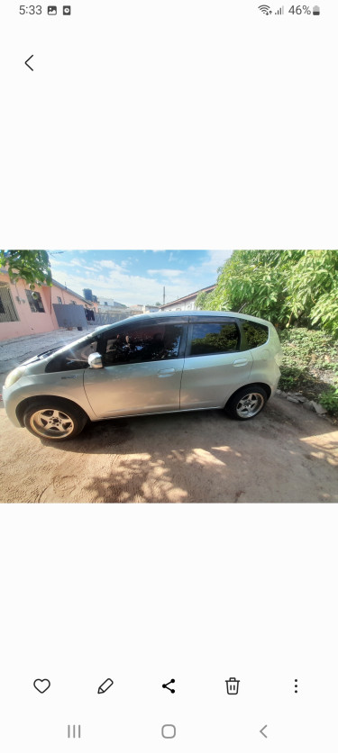 2013 Honda Fit Hybrid