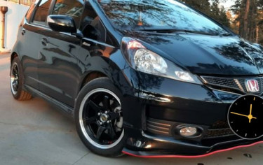 2013 HONDA FIT