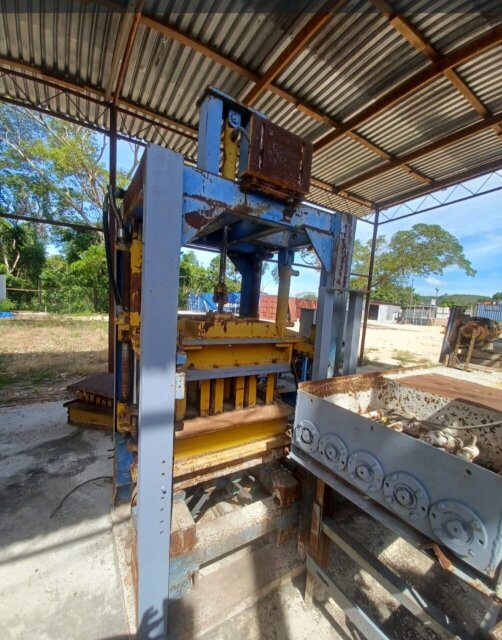 Block Machine For Sale!