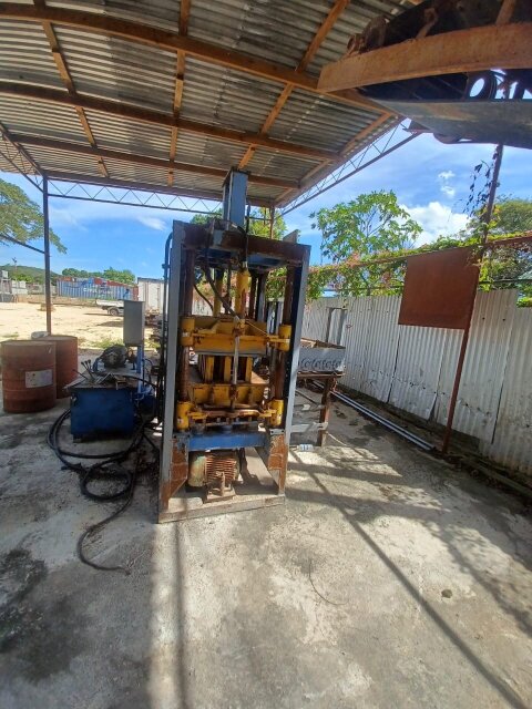 Block Machine For Sale!