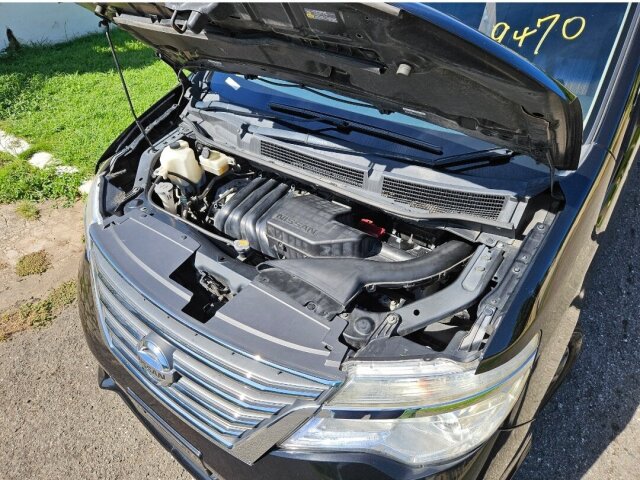 2016 Nissan Serena Executive 8-seater