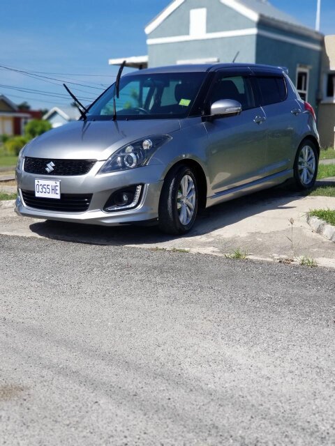 2013 Suzuki Swift RS