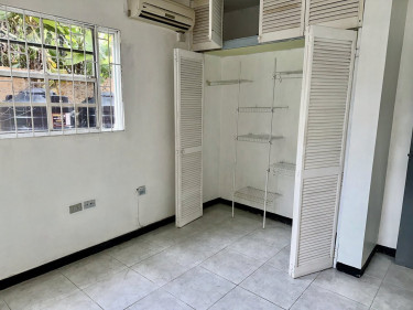 1 Bedroom  Ground Floor Apartment