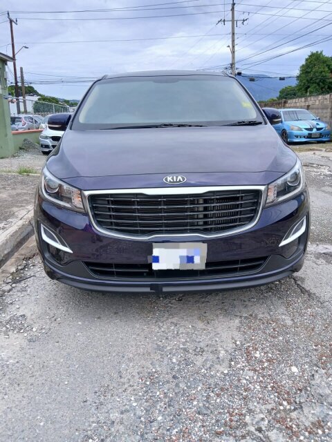 2020 Kia Carnival $3.45 Million