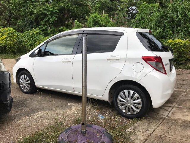 2012 Toyata Vitz