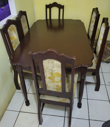 Mahogany Dining Table Set