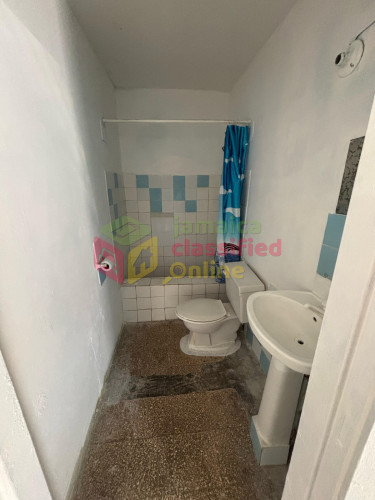 5 Bedroom House For Sale Ensom City