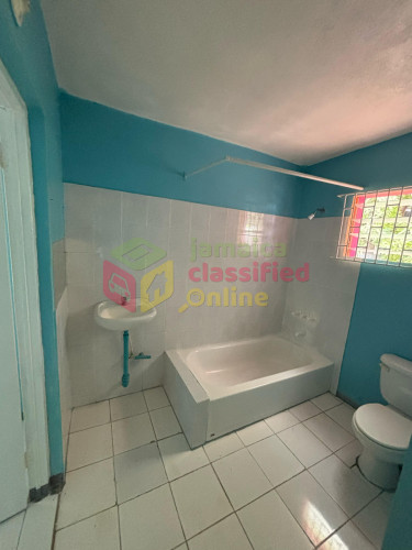 5 Bedroom House For Sale Ensom City