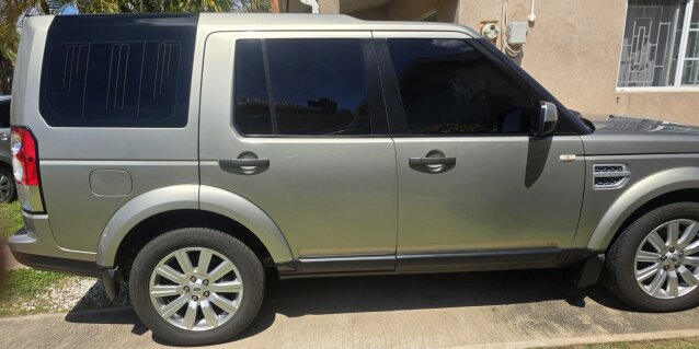 2012 Land Rover Discovery 4 Hse