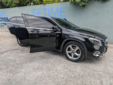 2017 Mercedes Benz GLA 220