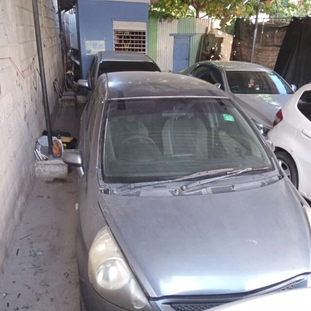 Honda Fit 2005