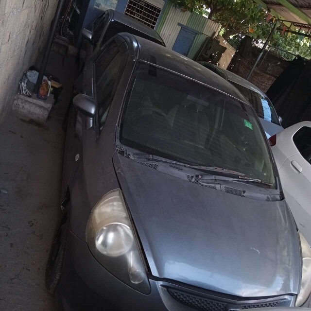 Honda Fit 2005