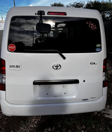  Toyota Lite Ace