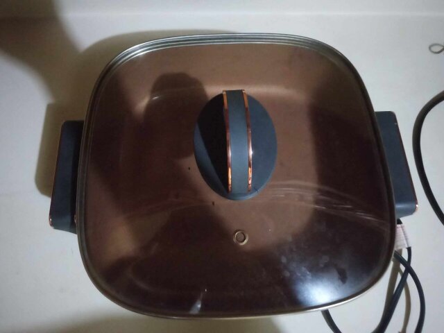 Electric Skillet (used Like New)