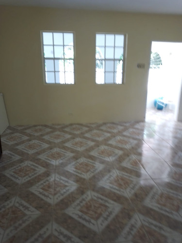 3 Bedrooms,3 Bathrooms 