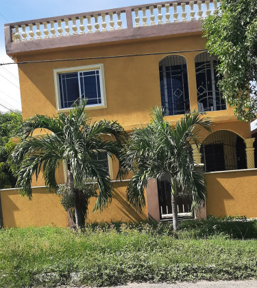 4 Bedroom 2 Storey House For Sale