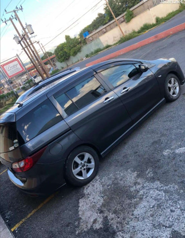 2013 Mazda Premacy 