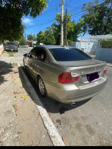 2008 BMW 318I