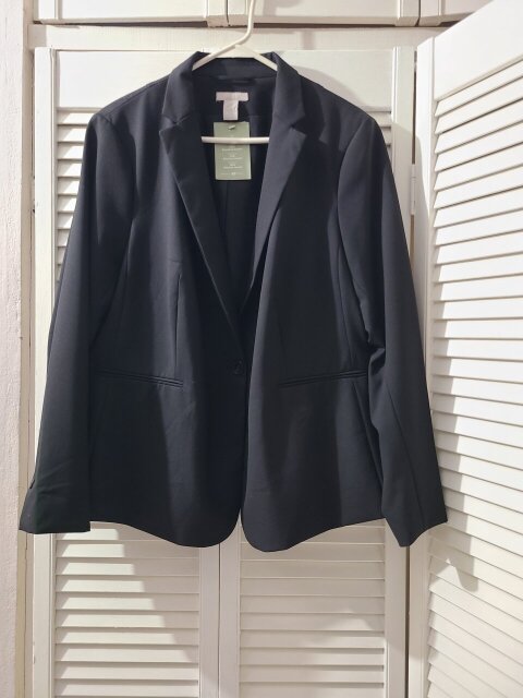 Black H&M Fitted Blazer